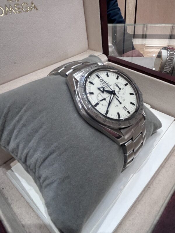 Omega Broad Arrow