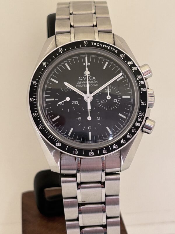 Omega Speedmaster Moonwatch